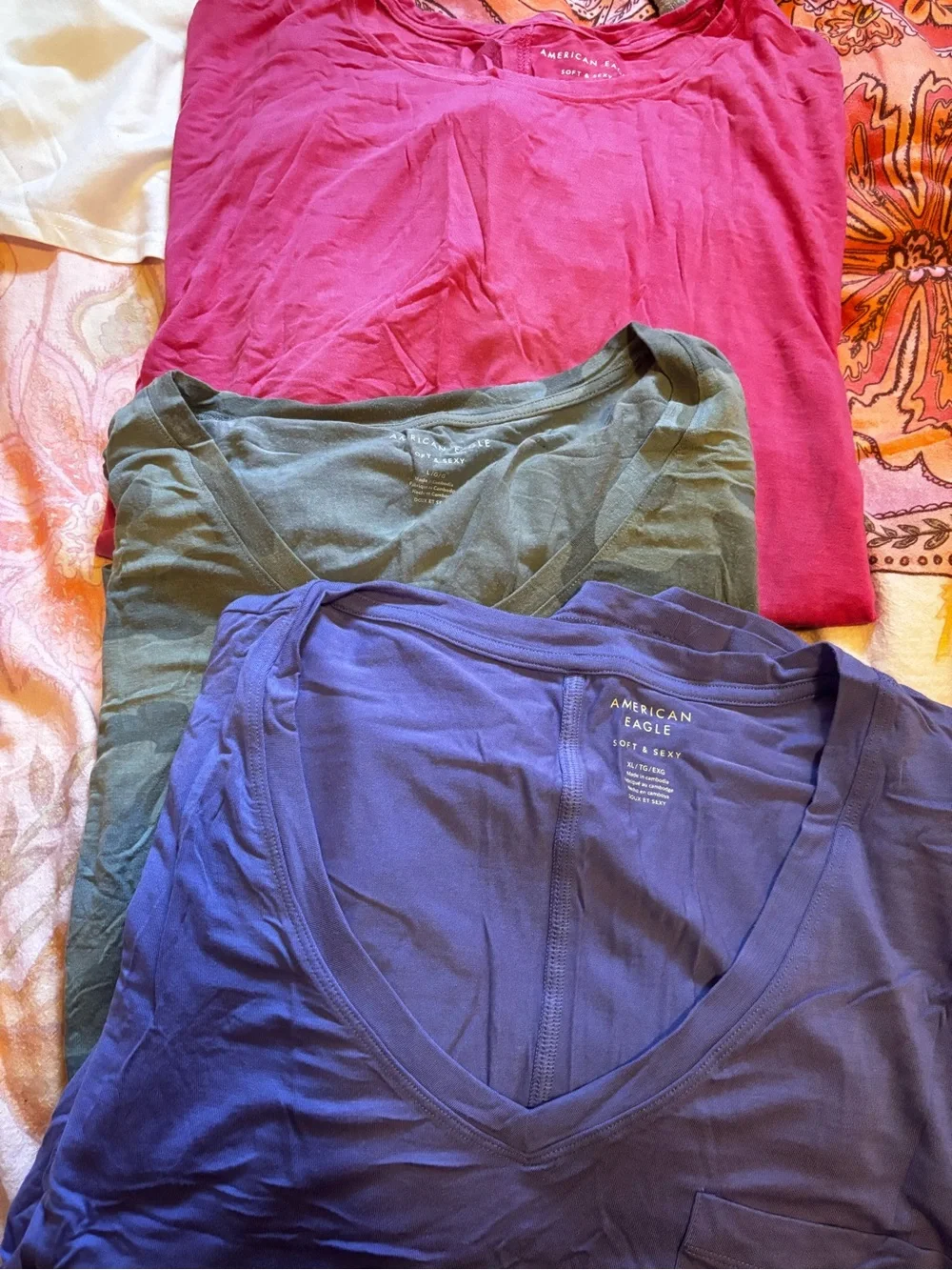 American Eagle Outfitters Soft and Sexy Tees - Picture 1 of 7